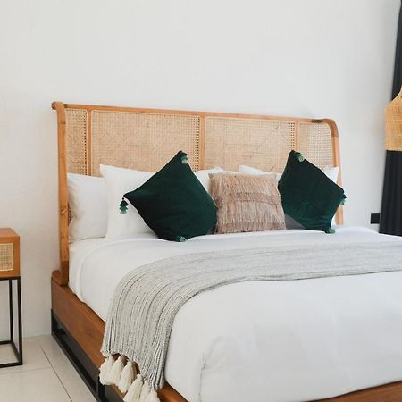 Villa Poppy Bumbak Canggu Dış mekan fotoğraf