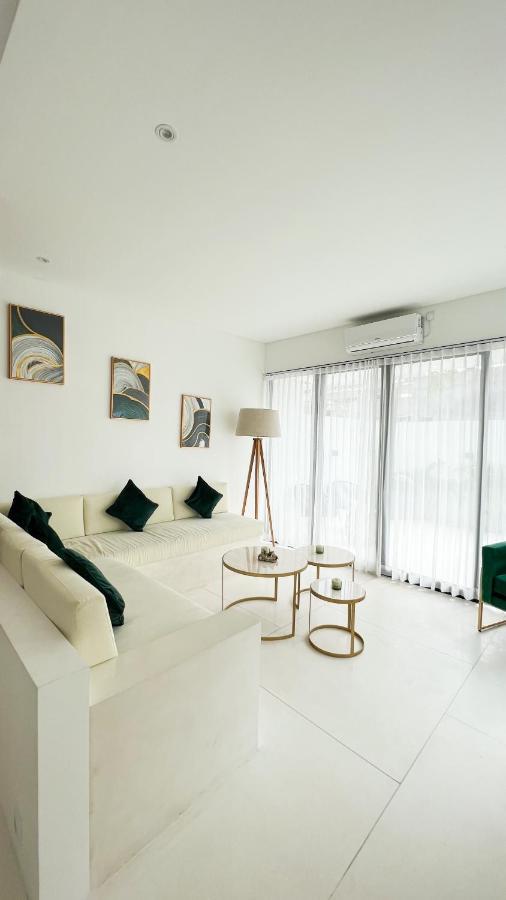 Villa Poppy Bumbak Canggu Dış mekan fotoğraf